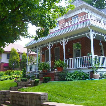 Main Street Inn Parkville Bagian luar foto