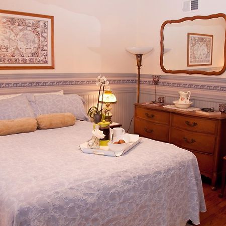 Main Street Inn Parkville Bagian luar foto